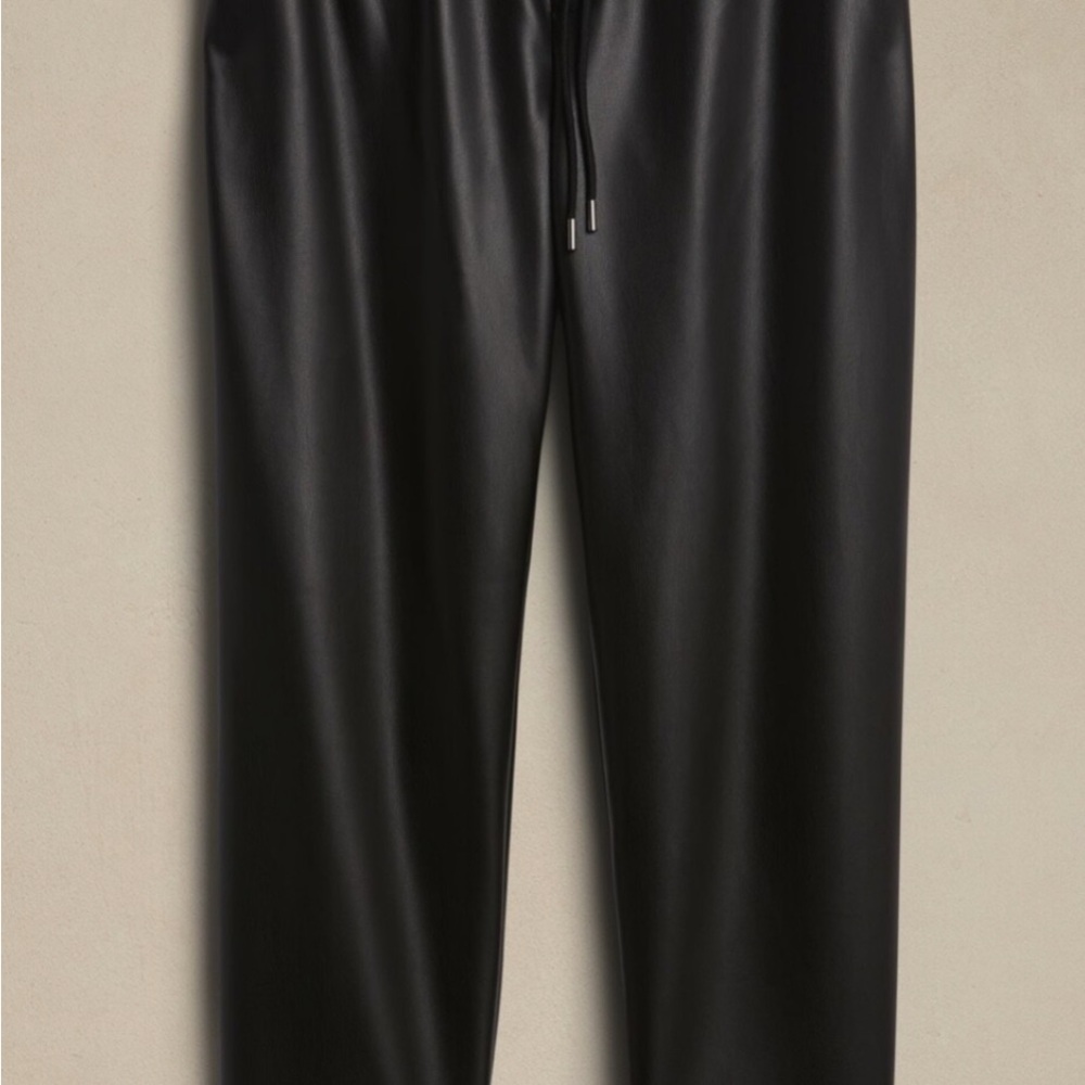 Banana Republic Women's Slim Vegan Leather Black Joggers